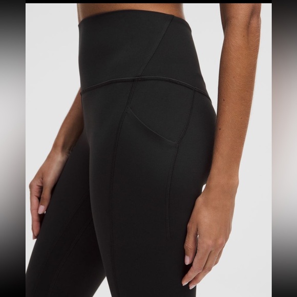 Brand new Lululemon Align HR pant 28” pockets - Picture 5 of 9